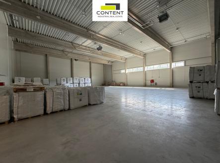 Pronájem skladovací prostor, 875 m²