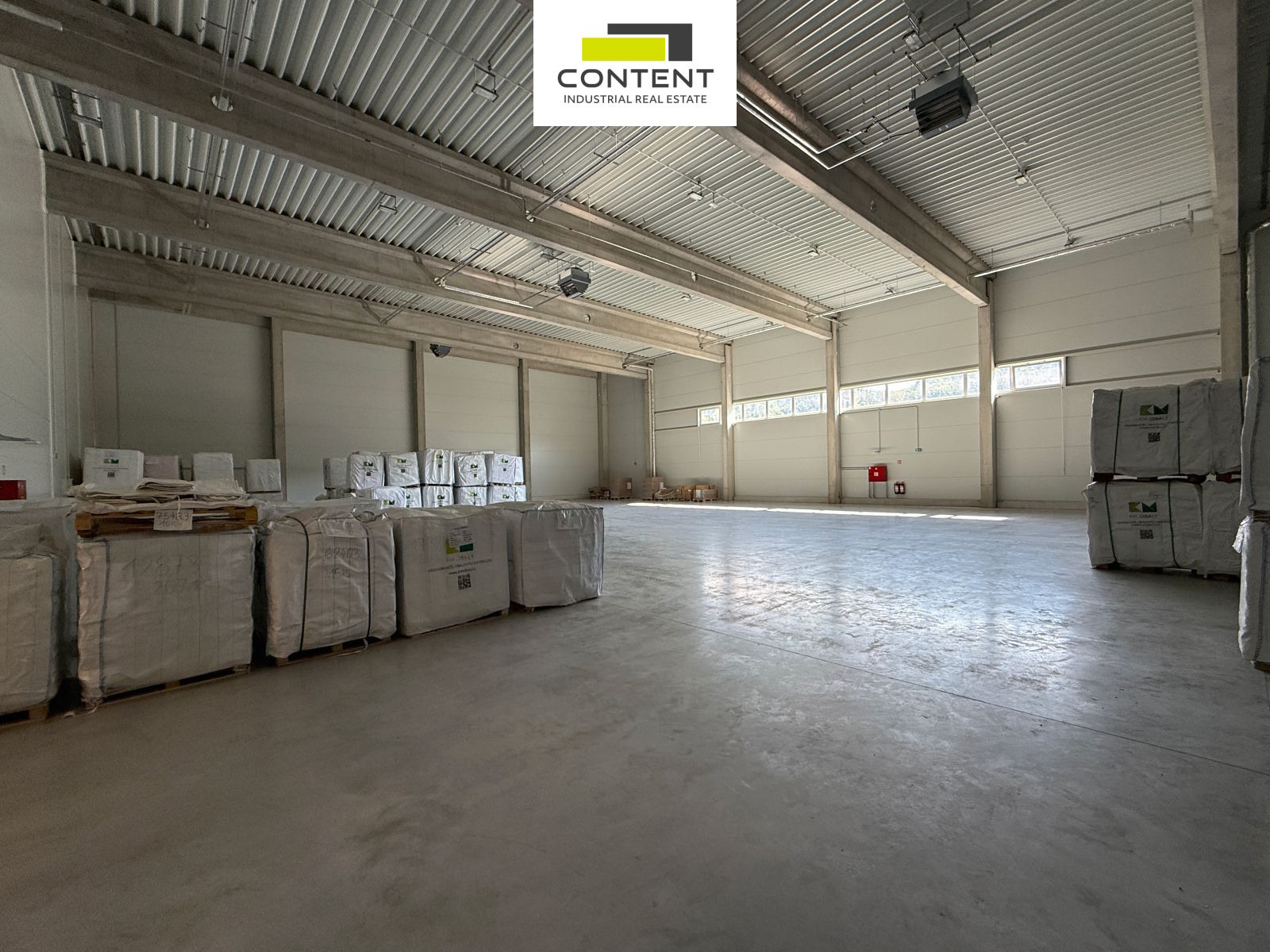 Pronájem novostavby skladu 875 m², Králův Dvůr