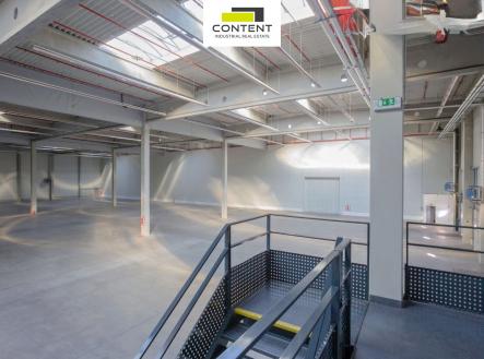 Pronájem výrobní prostor, 16 388 m²