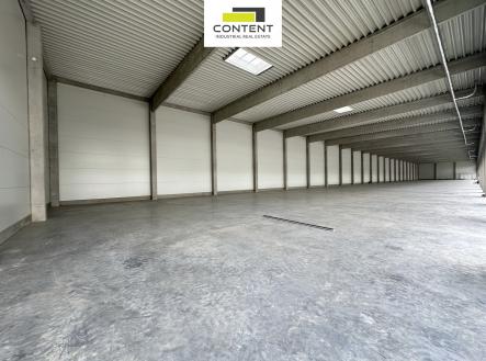 Pronájem obchodní prostor, 370 m²