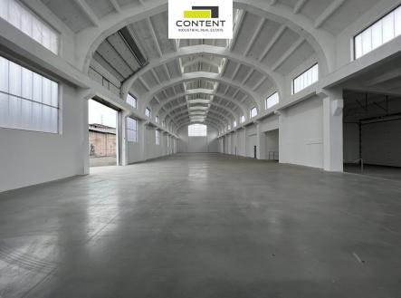 Pronájem skladu, 1 542 m²