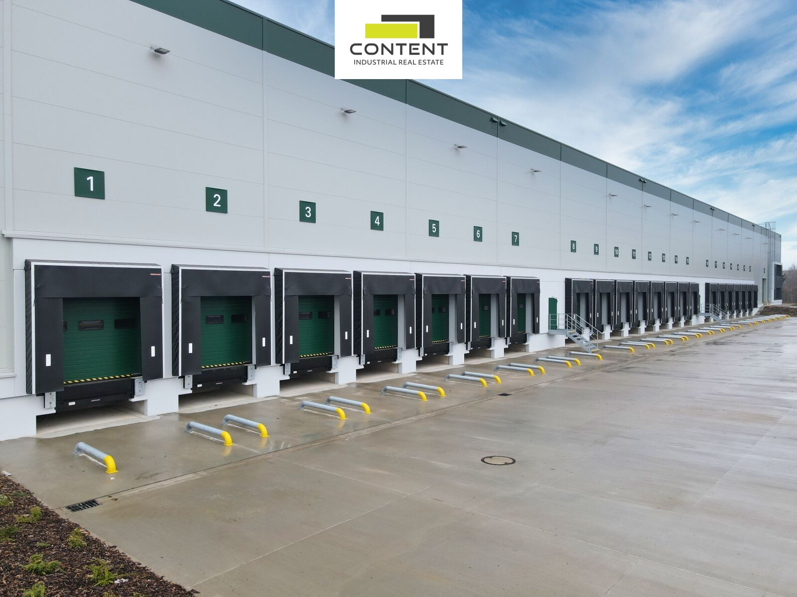 Pronájem skladu, výrobních prostor 5.672 m², Ostředek, D1