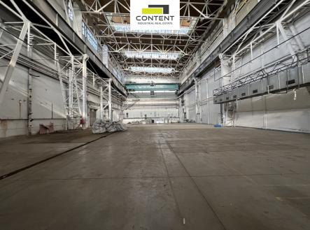 Pronájem výrobní prostor, 1 980 m²