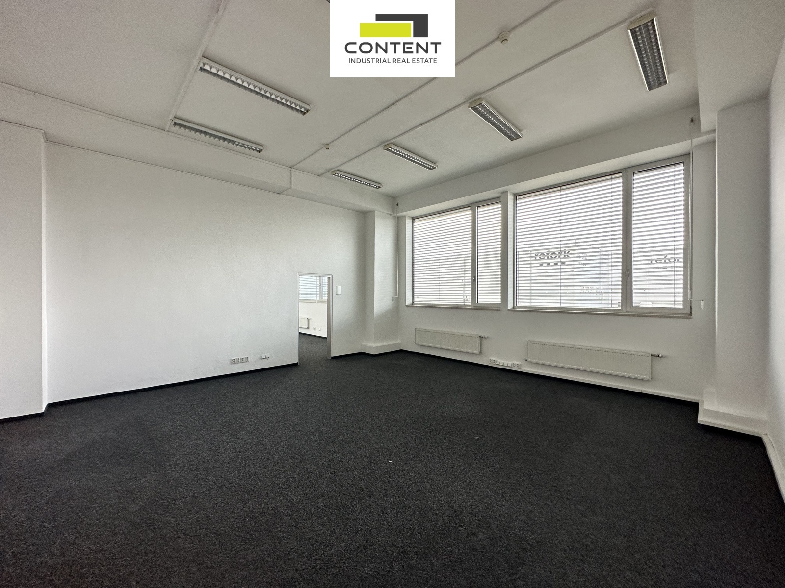 Exkluzivně pronájem kancelářských prostor 186 m², Praha 10 - Hostivař