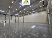 Pronájem skladovací prostor, 874 m²