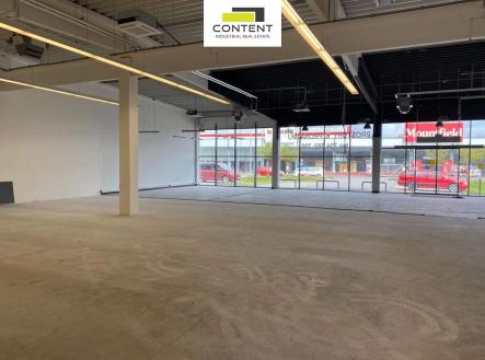 Pronájem obchodní prostor, 477 m²