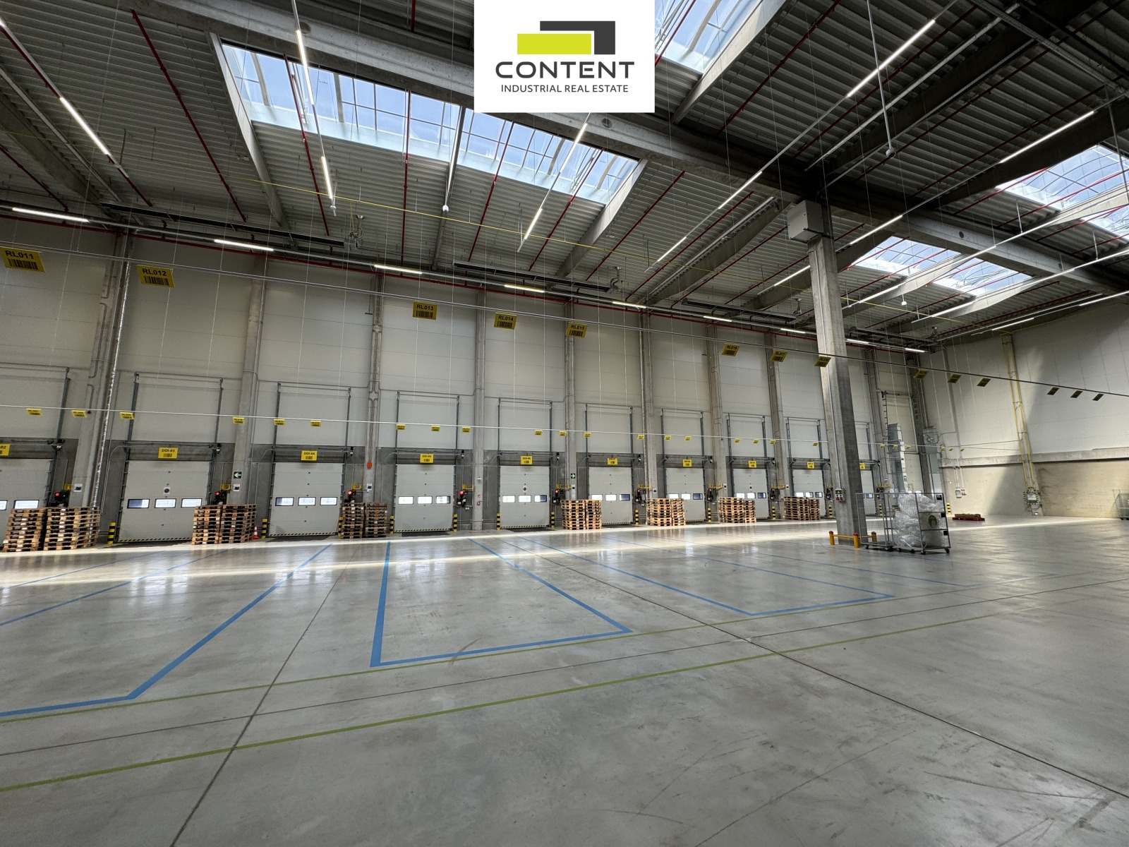 Pronájem skladu, výrobních prostor 10.000 m², Rumburk