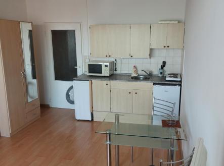 Pronájem bytu, garsoniéra, 27 m²