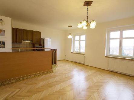 Pronájem bytu, 3+kk, 83 m²