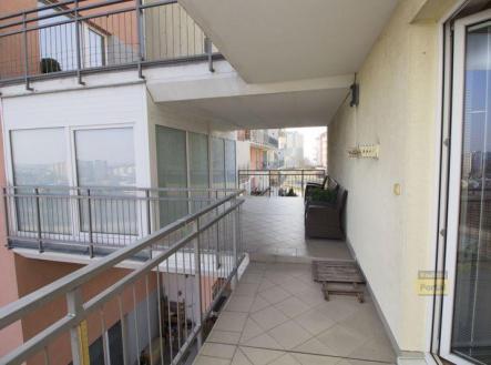 Pronájem bytu, 2+kk, 76 m²