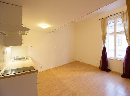 Pronájem bytu, 1+kk, 27 m²
