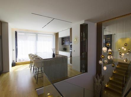 Prodej bytu, 4+kk, 153 m²
