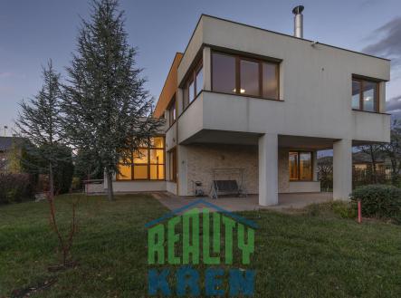 Prodej - dům/vila, 387 m²