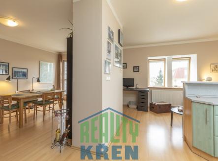 Pronájem bytu, 3+kk, 97 m²