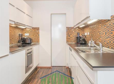 Pronájem bytu, 2+kk, 60 m²