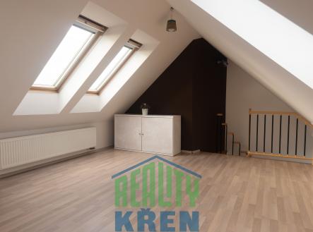 Pronájem bytu, 2+kk, 66 m²