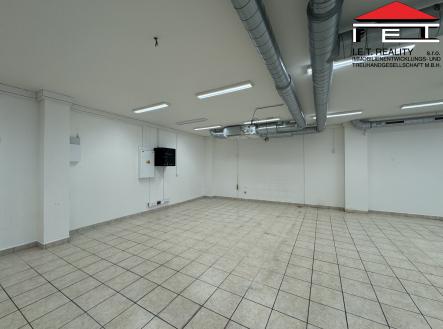 Pronájem - obchodní prostor, 150 m²