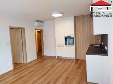 Pronájem bytu, 2+kk, 54 m²