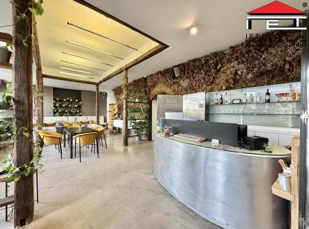 Pronájem - restaurace, 100 m²