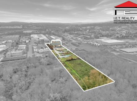 Prodej - nájemní dům, 2 481 m²