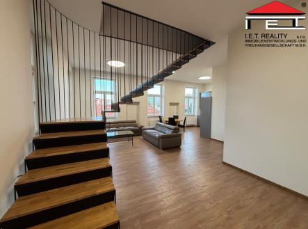 Pronájem bytu, 4+kk, 132 m²