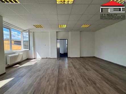 Pronájem - komerční objekt, výroba, 360 m²