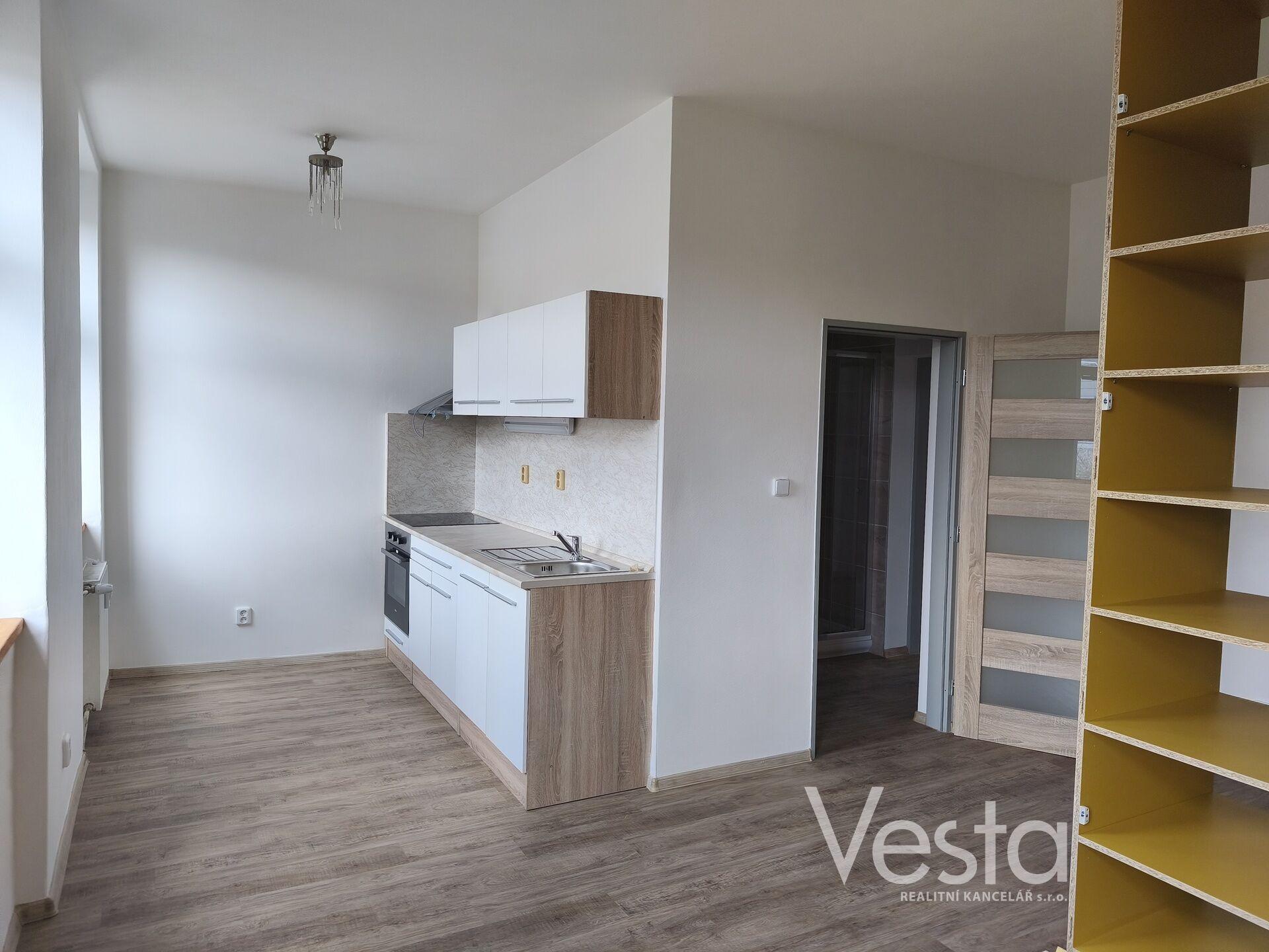 Pronájem krásného bytu 2+kk v centru Děčína I