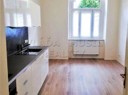 Pronájem bytu, 2+kk, 37 m² obrázek