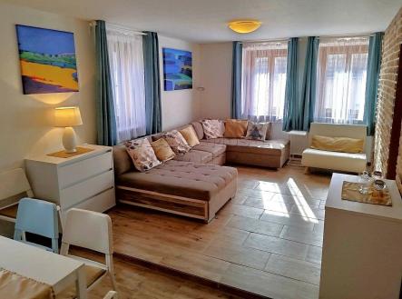 Pronájem bytu, 2+kk, 60 m²