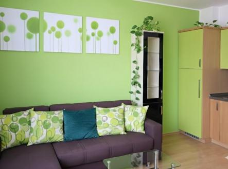 Pronájem bytu, 2+kk, 42 m²