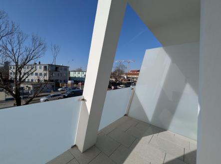 Pronájem bytu, 1+kk, 33 m²