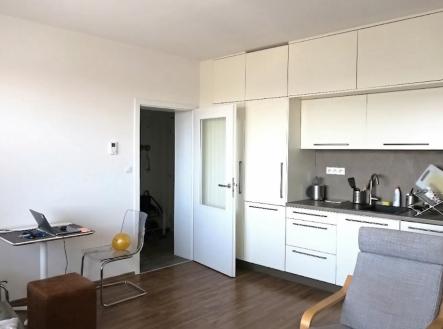 Pronájem bytu, 2+kk, 39 m²