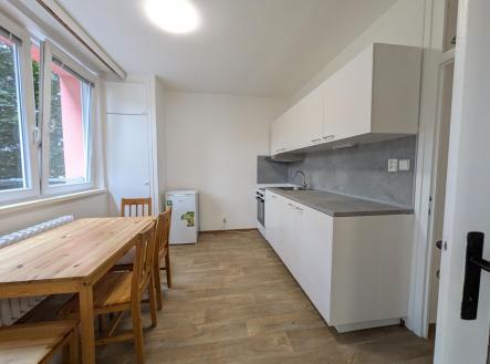 Pronájem bytu, 2+1, 61 m²