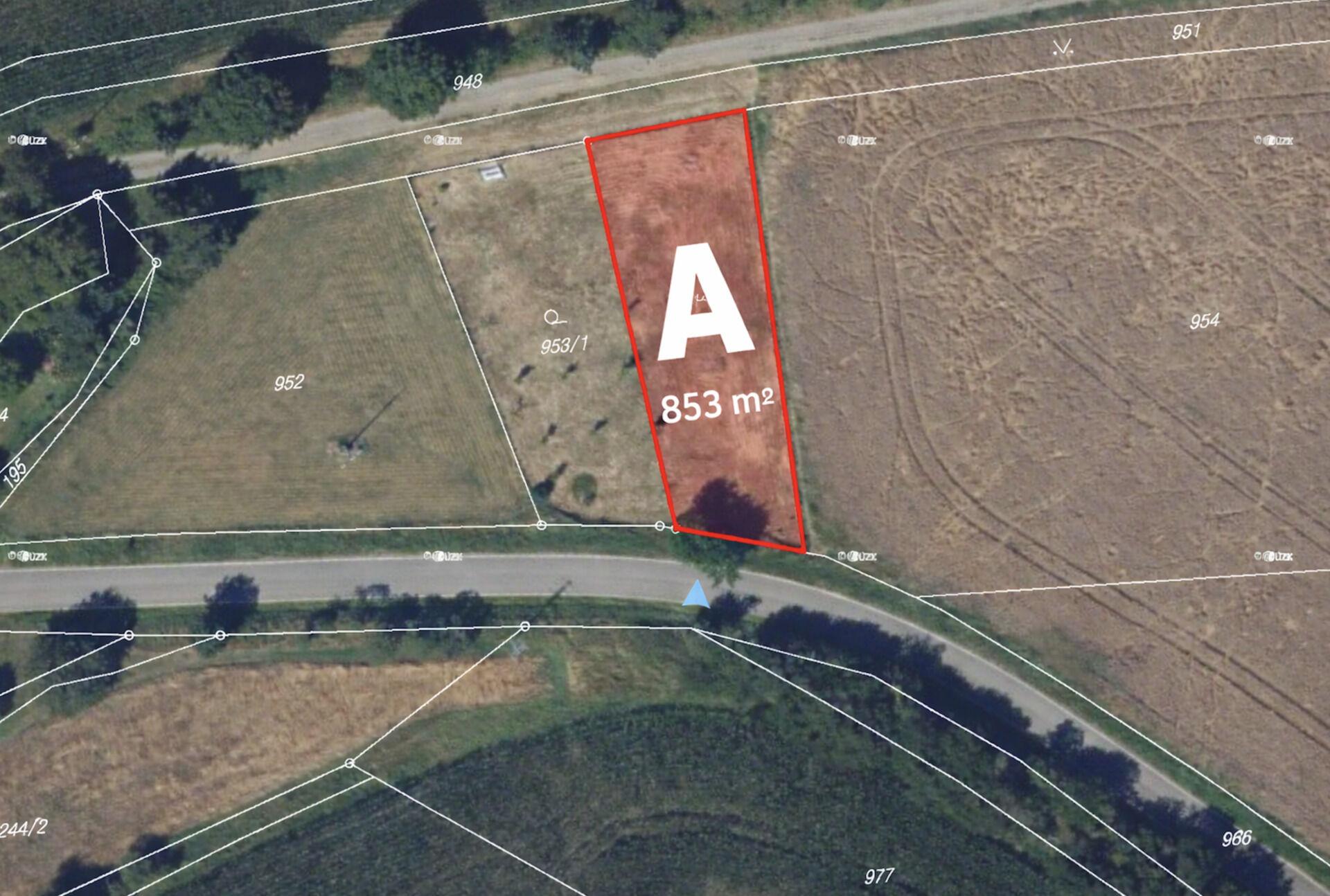 Pozemek A - 853 m²