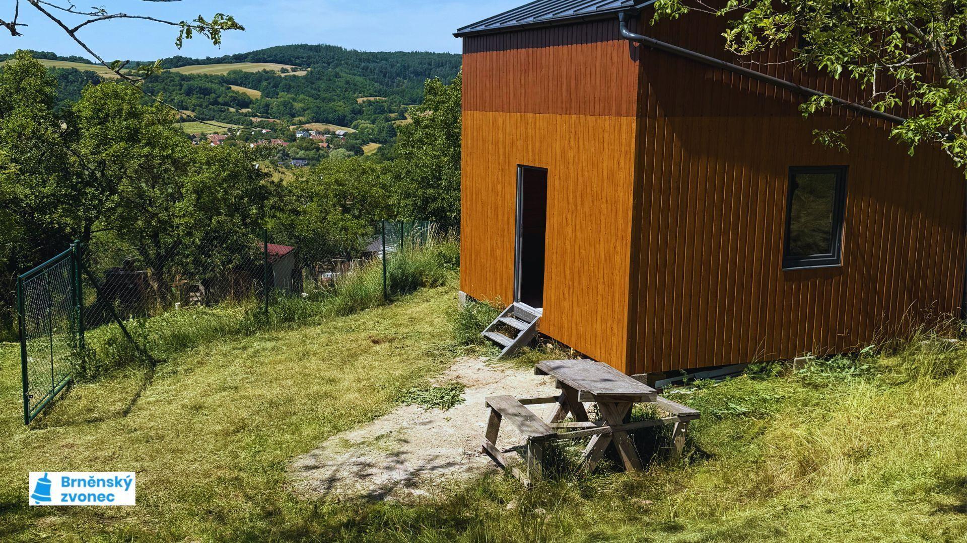 Hájek u Tišnova - pozemek o výměře 965 m2