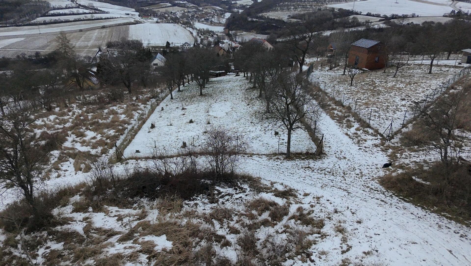 Prodej zahrady 887m²