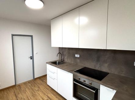 Pronájem bytu, 3+1, 72 m²