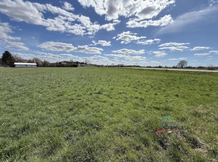 Prodej pozemku pro bydlení, 3 296 m²