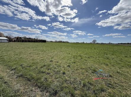 Prodej pozemku pro bydlení, 3 296 m²