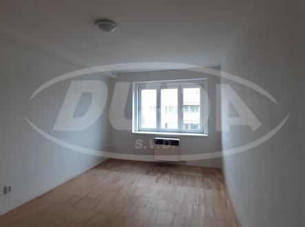 Pronájem bytu, 1+kk, 24 m²