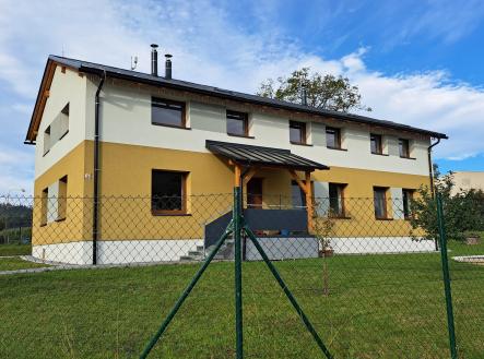 Prodej - dům/vila, 241 m²