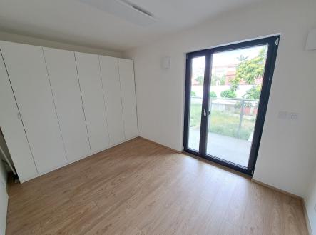 Pronájem bytu, 2+kk, 66 m²