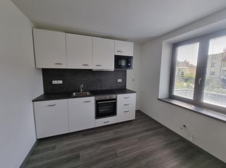 Pronájem bytu, 3+kk, 70 m²