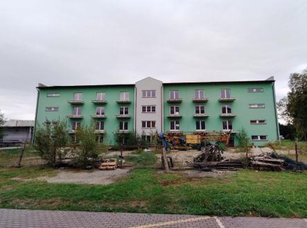 Prodej - hotel, 1 600 m²