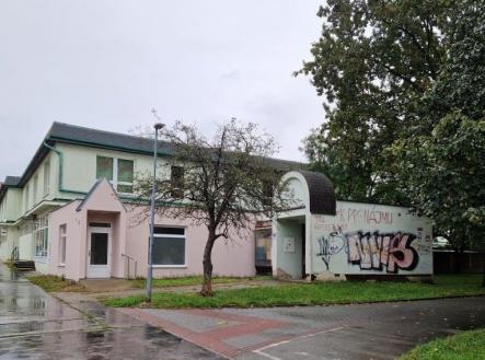 Prodej obchodní prostor, 61 m²