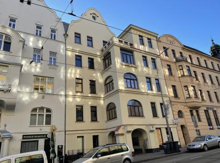 Prodej obchodní prostory, 85 m² obrázek