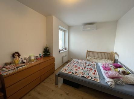 Pronájem bytu, 2+1, 48 m²