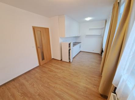 Pronájem bytu, 1+kk, 24 m²
