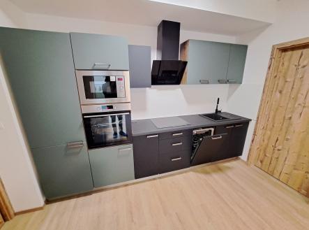 Pronájem bytu, 3+kk, 66 m²