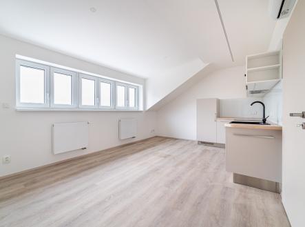 Pronájem bytu, 1+kk, 29 m²